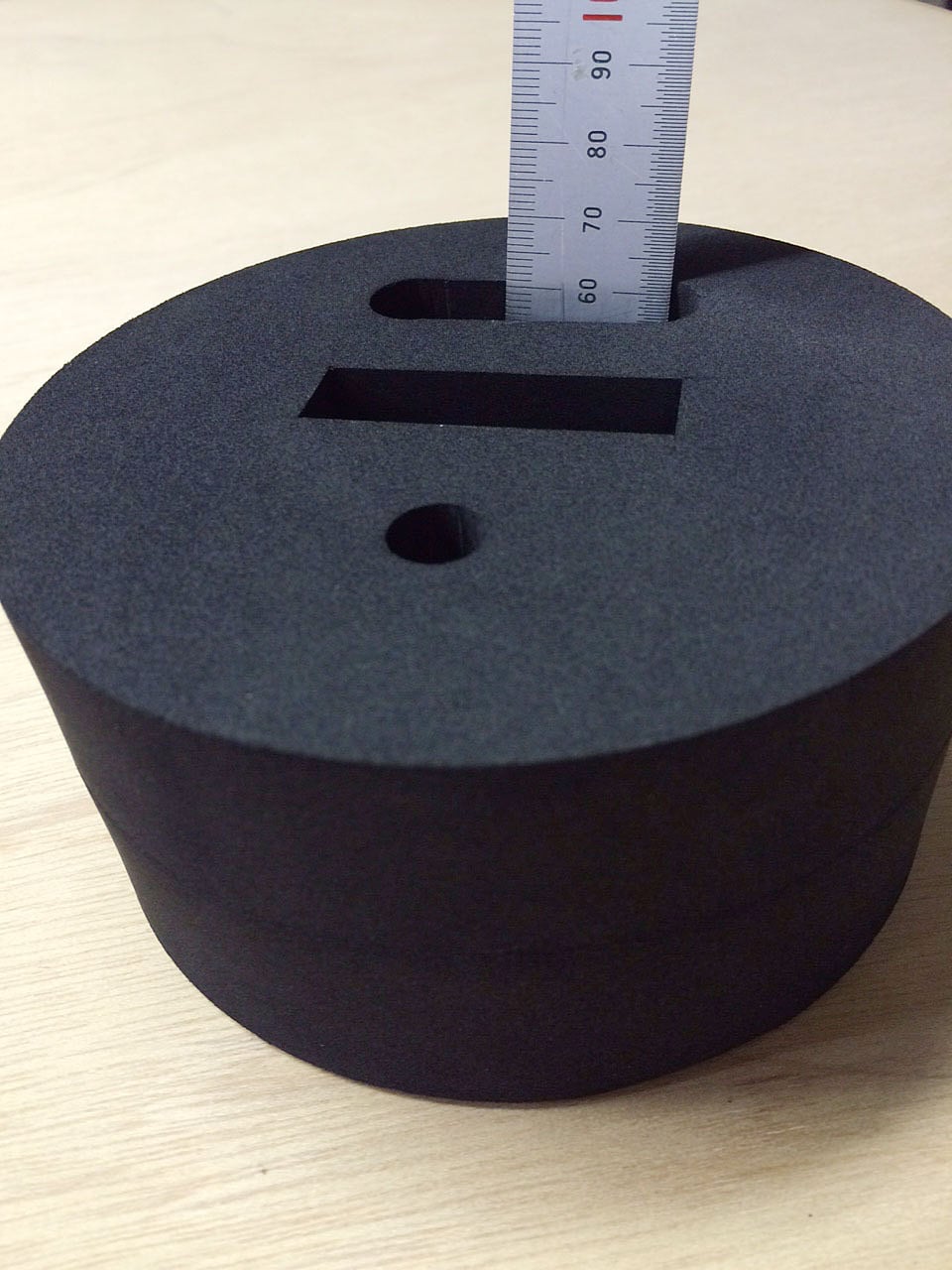 ネオプレンスポンジ６０ｍｍ